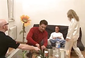 Žiūrėti porno video, autobusų šviesūs bus alle der svoris dideli papai, gang bang