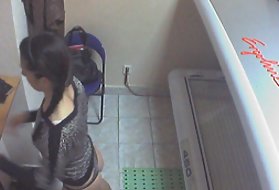 Voyeur webcam nude girl soliariumas plika fotoaparatas