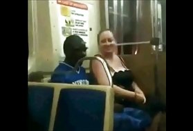 Bbw apskretėlė čiulpia juoda gaidys ant traukinio bbw porno brolis, sesuo sunkiai
