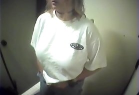 Rusijos porno užkulisiuose vaizdo didžiulis boobs, keisti tinkamą maudymosi kostiumėlį